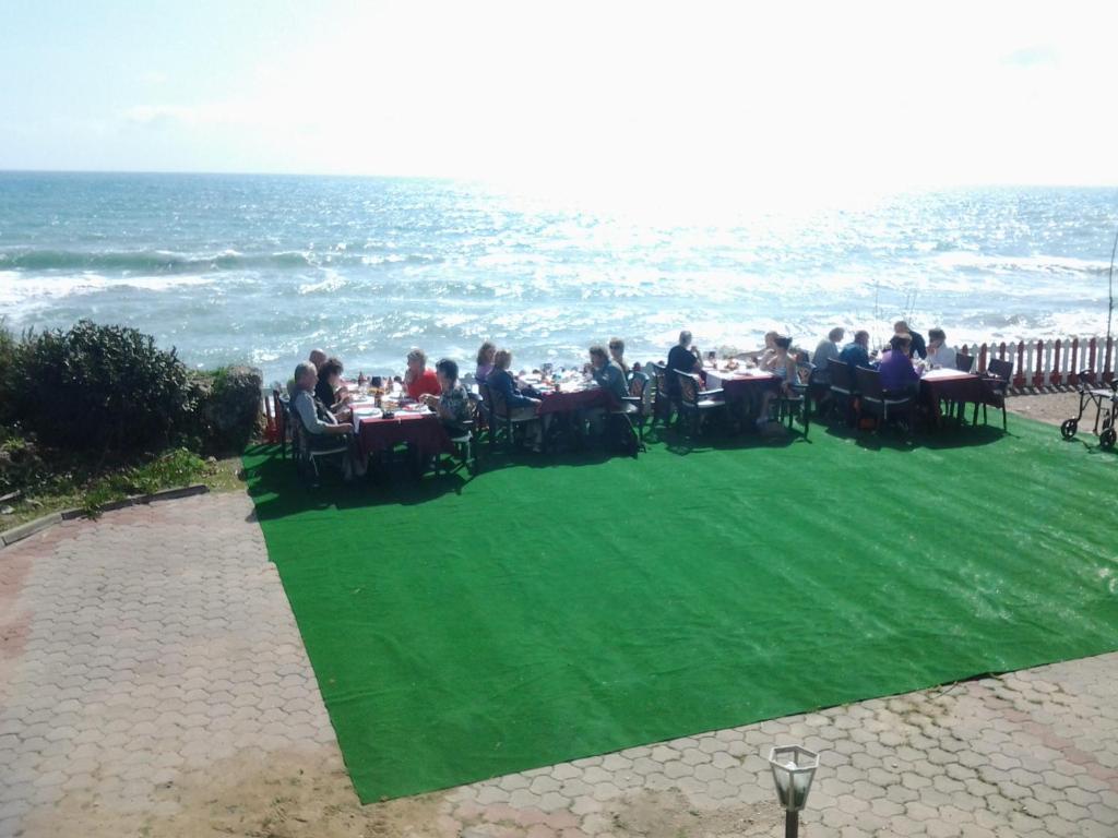Guven Hotel Алания Экстерьер фото